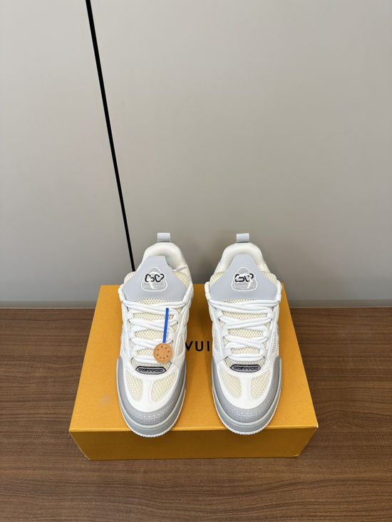 Louis Vuitton Premium Leather Retro Basketball Sneakers Comfortable Durable Sole