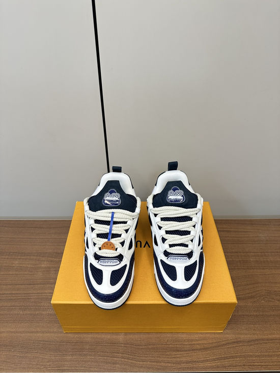 Louis Vuitton Premium Leather Retro Basketball Sneakers Comfortable Durable Sole