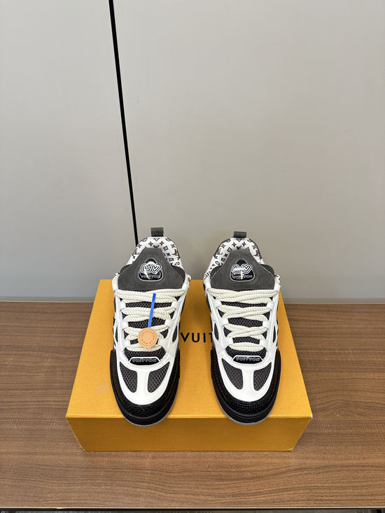 Louis Vuitton Premium Leather Retro Basketball Sneakers Comfortable Durable Sole
