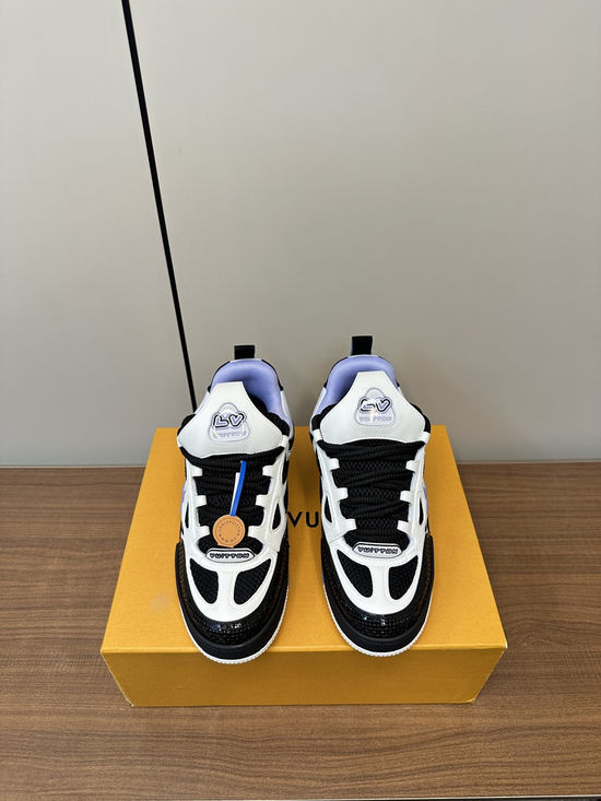 Louis Vuitton Premium Leather Retro Basketball Sneakers Comfortable Durable Sole