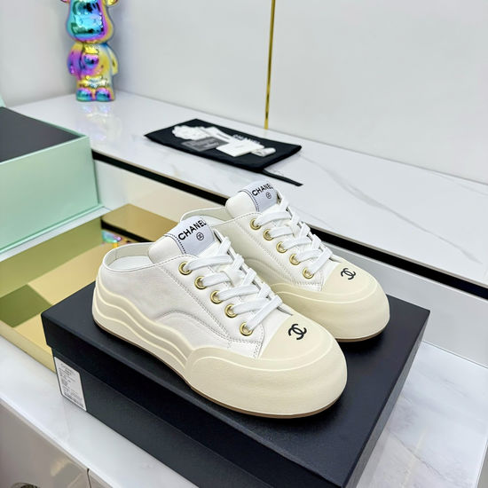 Chanel Two-tone Sheepskin Leather Casual Fashion Sneakers