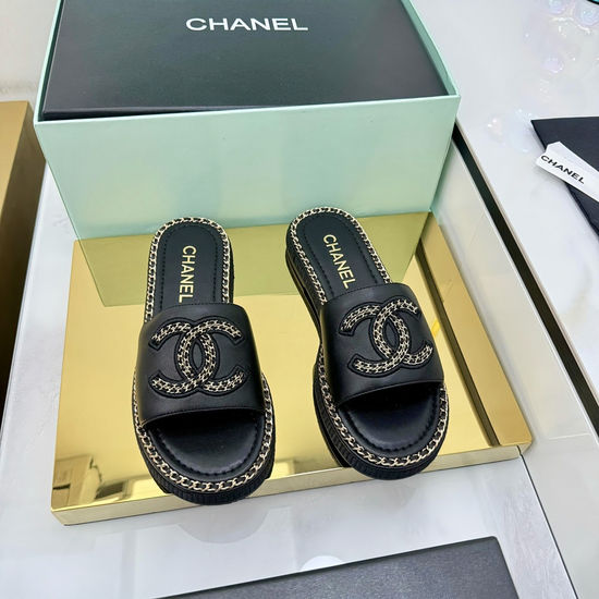 Chanel Premium Quilted Leather Comfortable Casual Slides