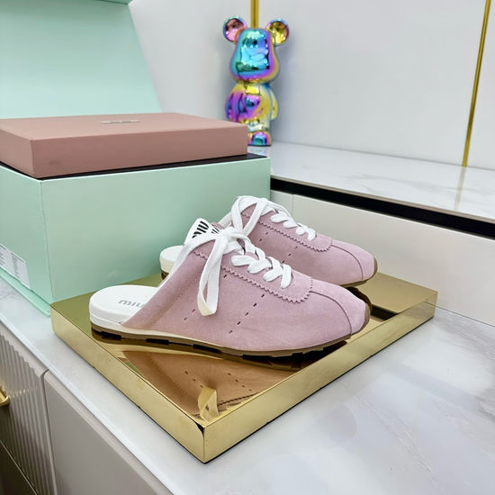 Miu Miu Vintage Casual Leather White Shoes Soft Comfort Sole