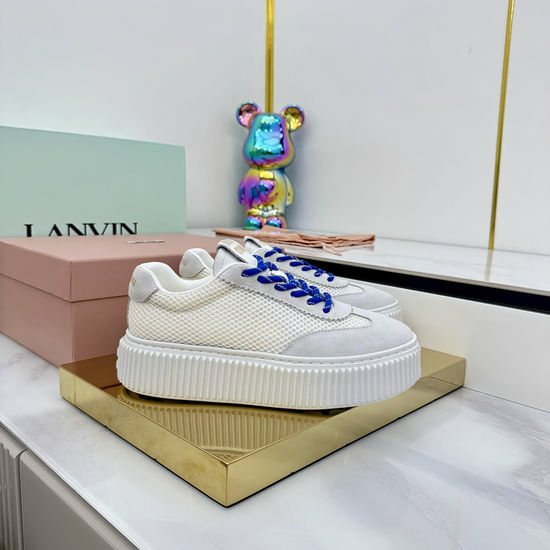 Miu Miu Vintage Distressed Soft Leather Casual White Shoes