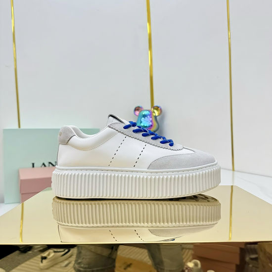 Miu Miu Vintage Distressed Soft Leather Casual White Shoes