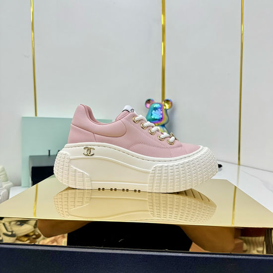 Chanel Classic Black White Casual Comfortable Sheepskin Sneakers