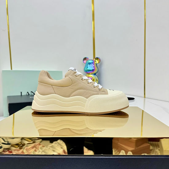 Chanel Two-tone Cow Leather Casual Fashion Sneakers