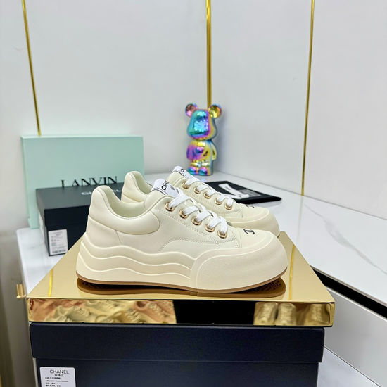 Chanel Two-tone Cow Leather Casual Fashion Sneakers