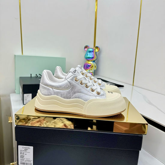 Chanel Two-tone Cow Leather Casual Fashion Sneakers