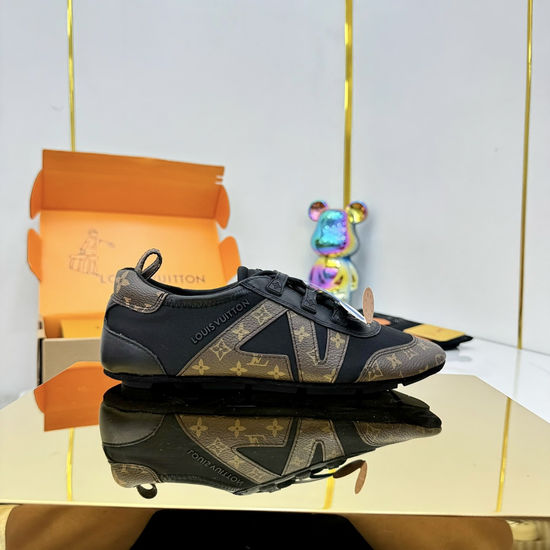 Louis Vuitton Retro Basketball Sneakers with Premium Cowhide Upper