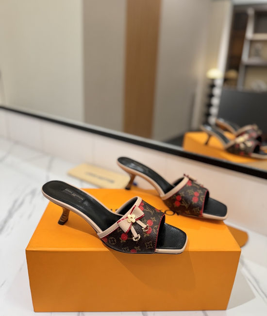 Louis Vuitton LV Elegant Open-Toe Sandals with Premium Materials and Custom Heel