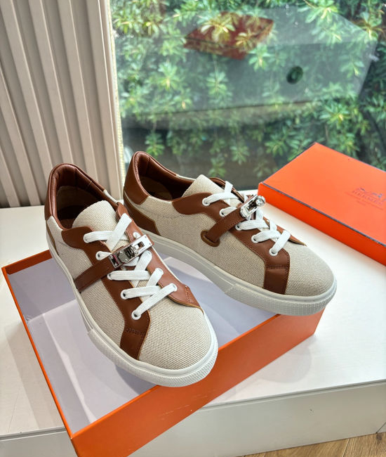 Hermes Casual Versatile Sneakers Soft Leather Lightweight Non-slip Sole