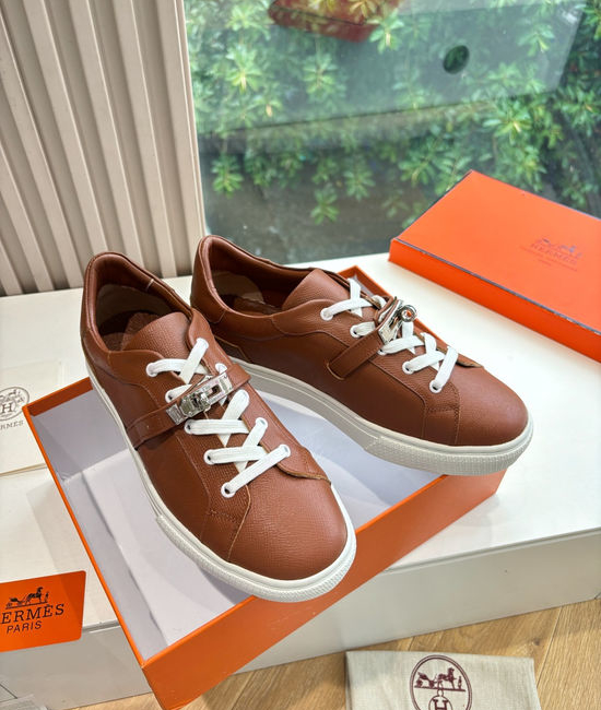 Hermes Casual Versatile Sneakers Soft Leather Lightweight Non-slip Sole