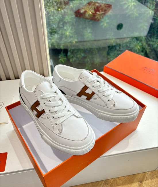 Hermes Casual Versatile Sneakers Soft Leather Lightweight Non-slip Sole