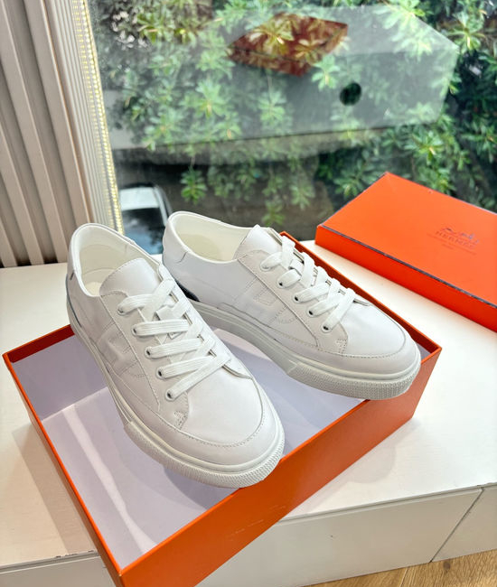 Hermes Casual Versatile Sneakers Soft Leather Lightweight Non-slip Sole