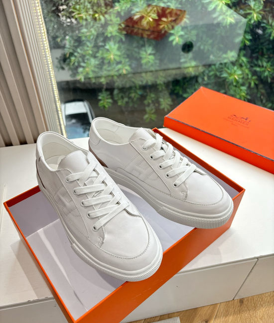 Hermes Casual Versatile Sneakers Soft Leather Lightweight Non-slip Sole