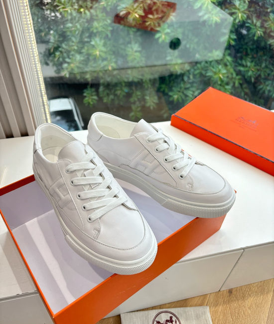 Hermes Casual Versatile Sneakers Soft Leather Lightweight Non-slip Sole