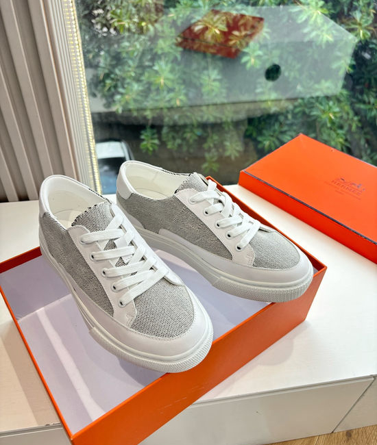 Hermes Casual Versatile Sneakers Soft Leather Lightweight Non-slip Sole