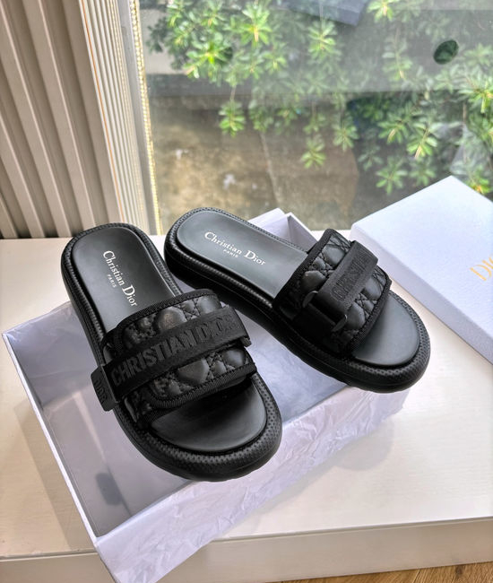 Christian Dior CD Elegant Loafers with Decorative Buckle All-match Casual Shoes