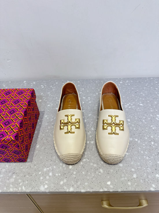 Burberry Sheepskin Upper Espadrille Casual Flats