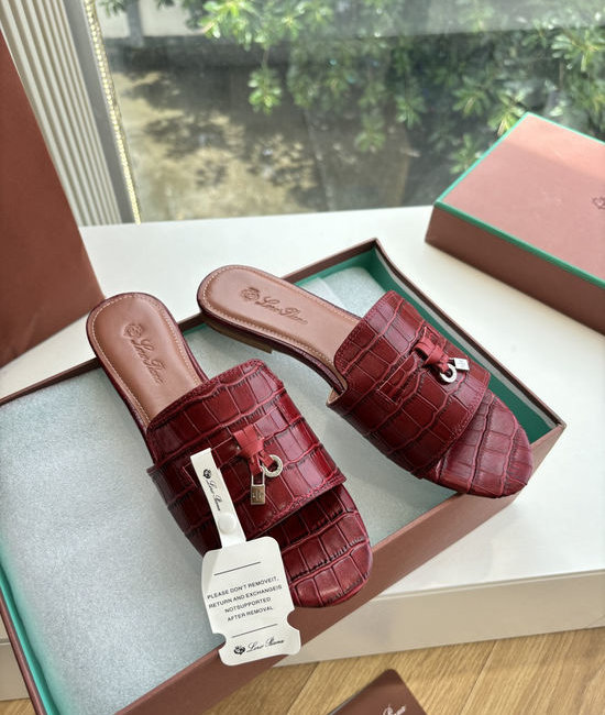 Loro Piana Embossed Leather Low Heel Slides Premium Lined Footwear