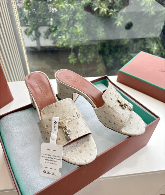 Loro Piana Ostrich Pattern Leather Low Heel Slides Lined Shoes