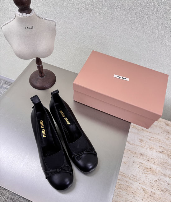Miu Miu Black Bow Block Heel Shoes Sheepskin Lining
