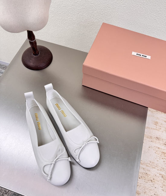 Miu Miu White Bow Flat Shoes Lambskin Leather Sole