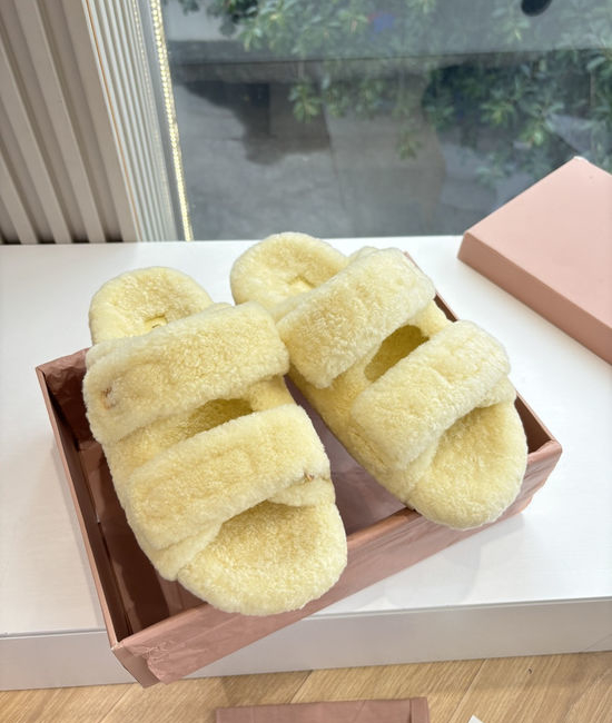 Miu Miu Wool Upper Thick Sole Comfortable Loafers