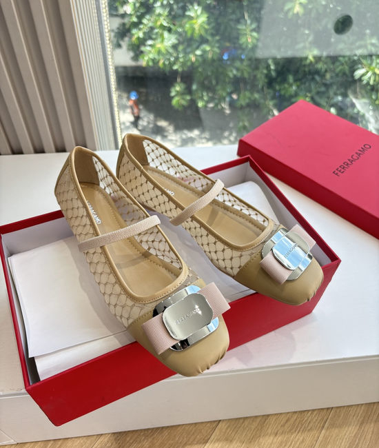 Ferragamo Bow Decor Soft Sheepskin Casual Flat Shoes