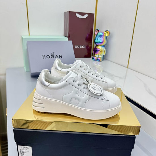 Hogan Classic Striped Casual Sheepskin Sneakers With Lightweight Sole