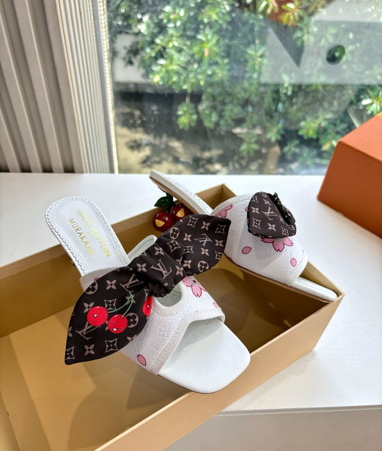 Louis Vuitton LV Cute Bow Flat Sandals with Soft Sheepskin Lining
