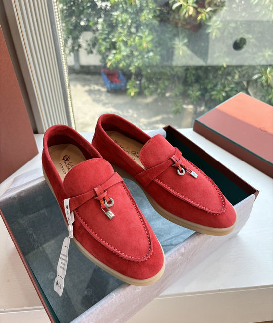 Loro Piana Smooth Leather Elegant Loafers Premium Handcrafted Durable Sole