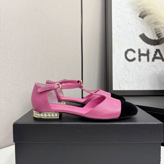 Roger Viver RV Diamond Buckle Sheepskin Leather Sole Sandals