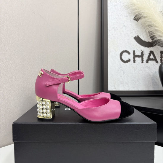 Roger Viver RV Diamond Buckle Sheepskin Leather Sole Sandals