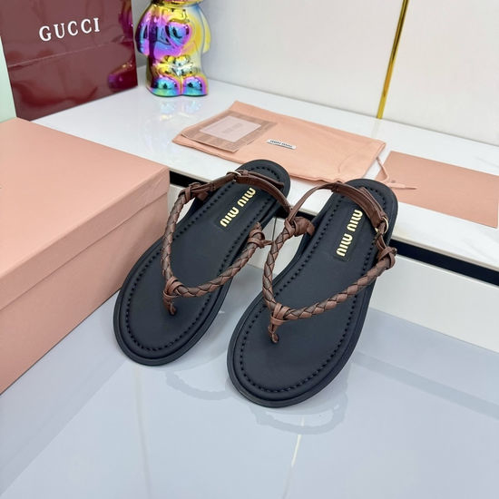 Miu Miu Soft Leather Slip On Casual Comfort Summer Slides