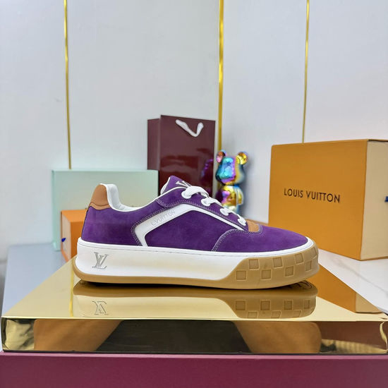 Louis Vuitton LV Premium Leather Low Top Comfortable Casual Sneakers