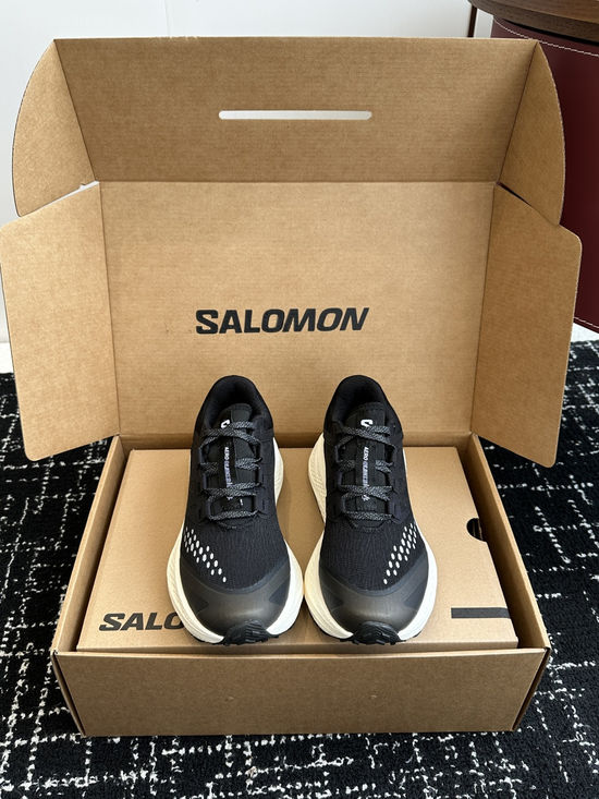 Alo Non-slip Outdoor Sneakers with Cushioned Comfort