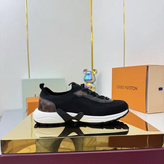 Louis Vuitton Breathable Mesh Casual Sneakers Fashion Versatile Daily Footwear