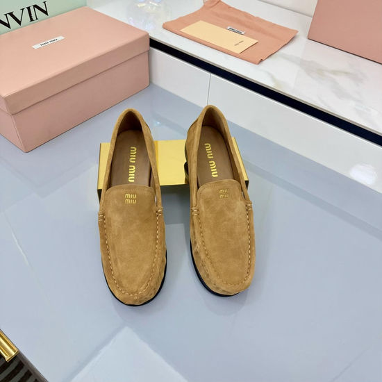 Miu Miu Distressed Leather Lace-up Loafers Casual Versatile