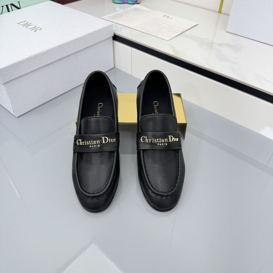 Christian Dior CD Vintage Style Leather Loafers with Letter Detailing All-match Shoes