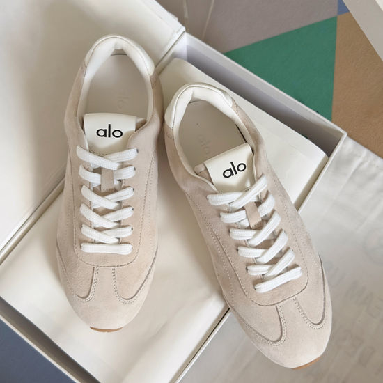 Alo Cowhide Upper Thick Sole Lightweight Casual Athletic Sneakers