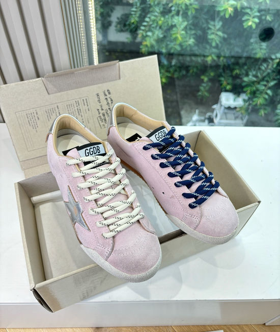 Golden Goose GGDB Vintage Distressed Star Pattern Leather Casual Sneakers