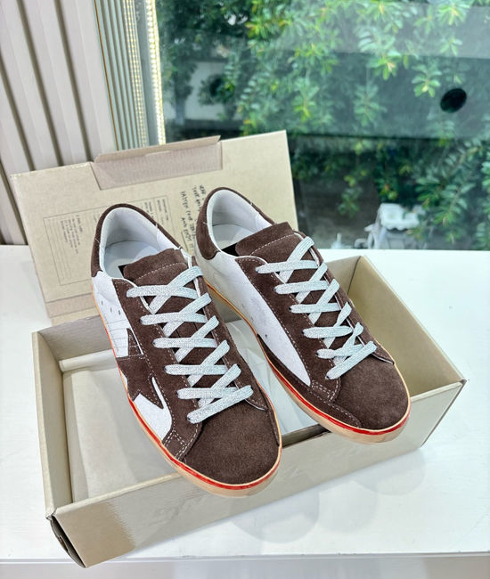 Golden Goose GGDB Vintage Distressed Star Pattern Leather Casual Sneakers
