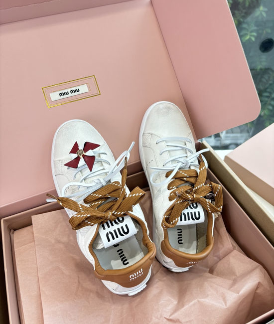 Miu Miu Comfortable Thick Sole Casual Leather Sneakers