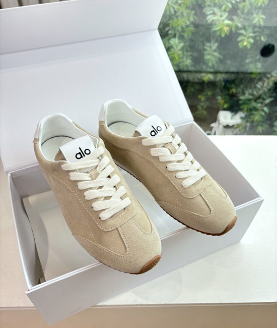 Alo Casual Suede Training Shoes Comfortable Lightweight All-match Footwear