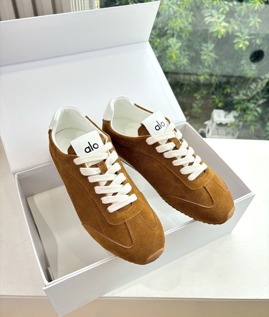 Alo Casual Suede Training Shoes Comfortable Lightweight All-match Footwear