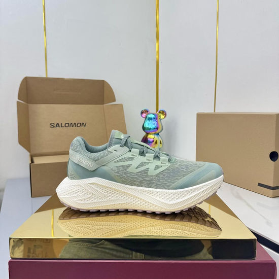 Moncler Breathable Mesh Running Shoes Supportive Insole Shock Absorbing Outsole