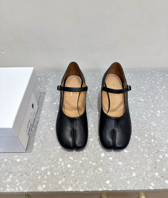 Maison Margiela MM6 Chunky Heel Split Toe Mary Jane Ballet Flats Soft Leather