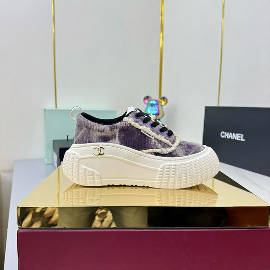 Chanel Classic Black White Casual Comfortable Sheepskin Sneakers